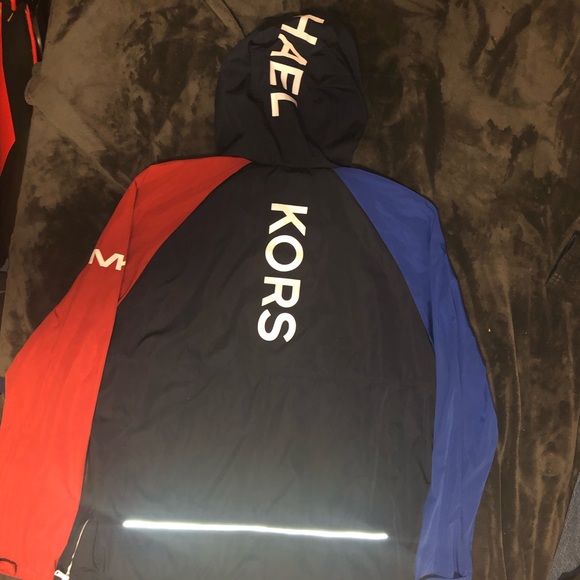 Michael Kors windbreaker - Picture 3 of 4